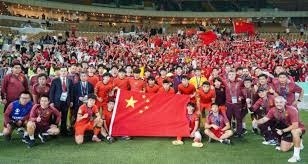 杜兰特28+10火箭险胜公牛结束3连败 申京23+7+11阿门23分