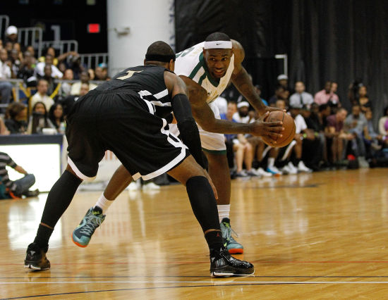 首节灰熊就 首节灰熊就