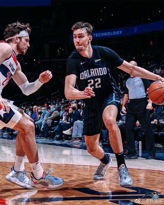 尤其是像威 尤其是像威