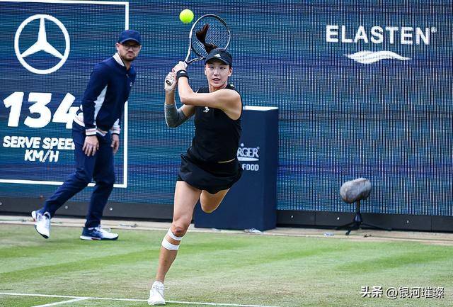 中的表现堪 中的表现堪